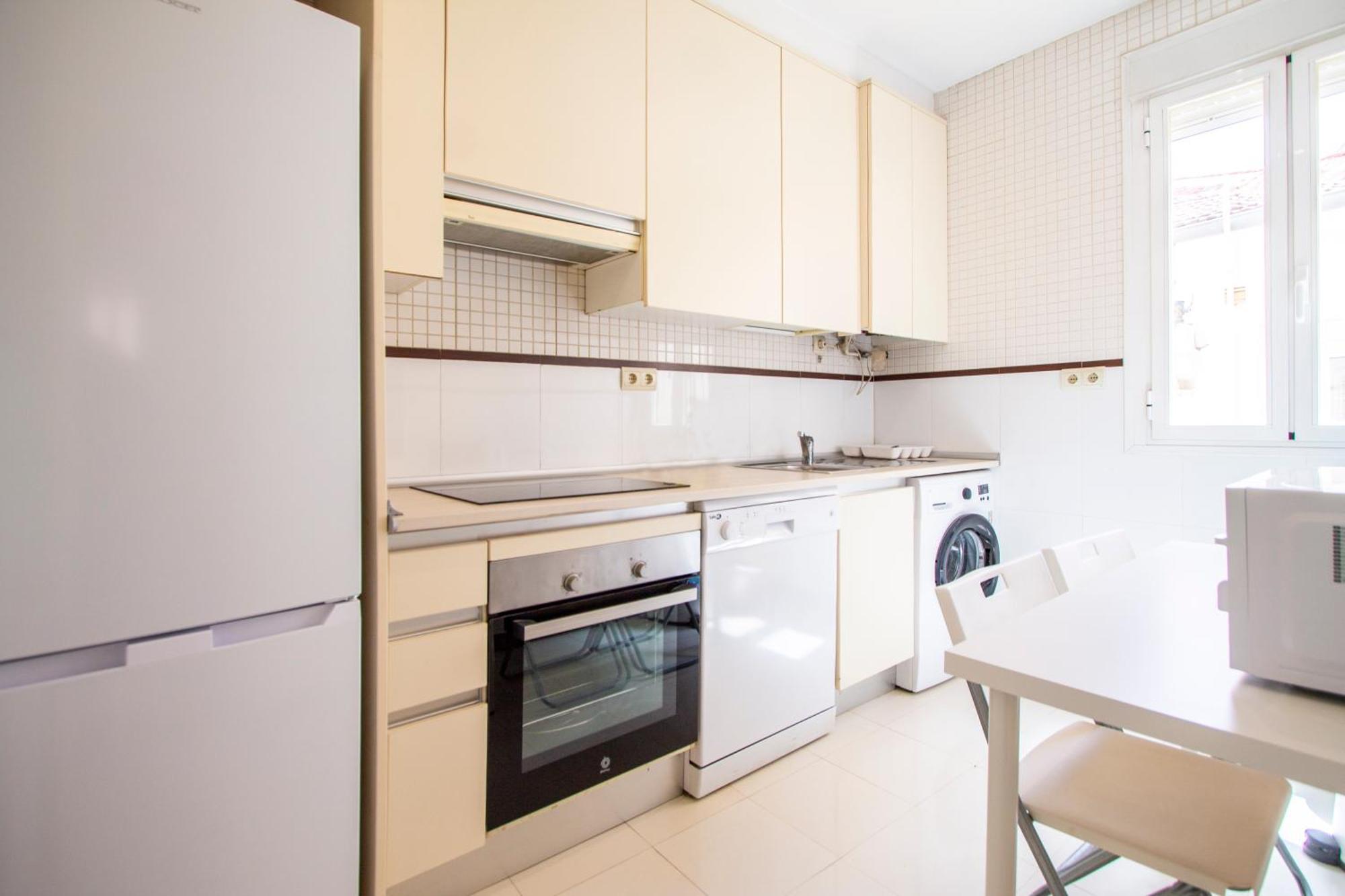 Apartamentos Dali Madrid Exterior foto